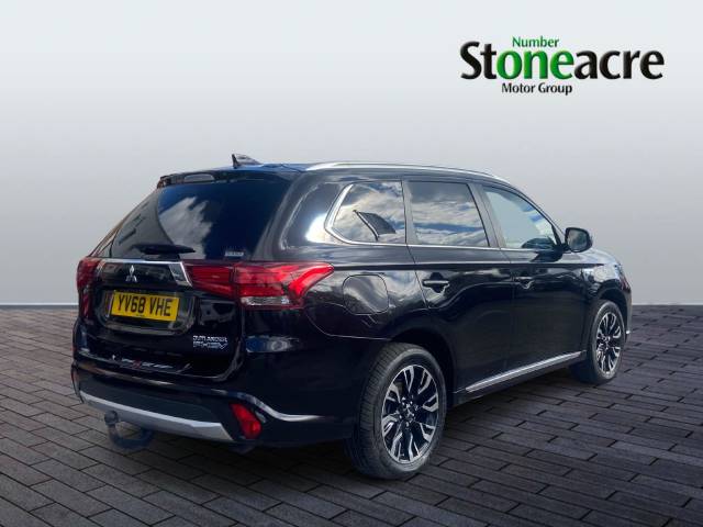 2019 Mitsubishi Outlander 2.0h 12kWh 4h SUV 5dr Petrol Plug-in Hybrid CVT 4WD Euro 6 (s/s) (200 ps)